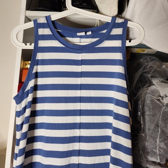 Gap sleeveless swing dress - Picture 5 of 16